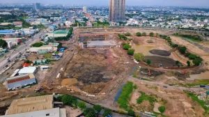 Toàn cảnh công trường thi công Hồ Gươm Xanh nhìn từ trên cao tháng 8/2026