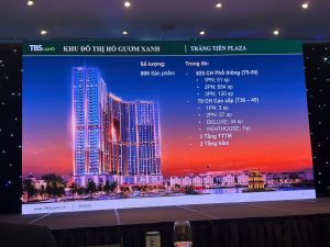 Màn hình LED trình chiếu thông tin quy mô dự án Tràng Tiền Plaza tại sự kiện giới thiệu khu đô thị Hồ Gươm Xanh